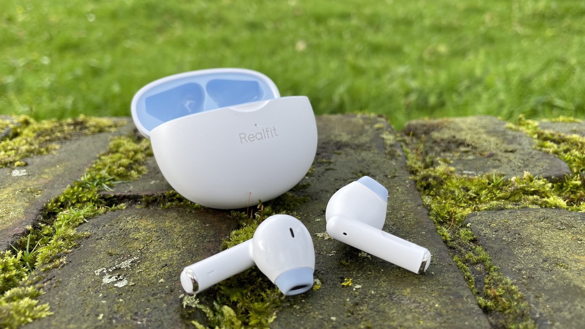 MEGA TEST The cheapest AirPods like earbuds from AliExpress